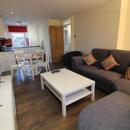 בלפסט Townlets Serviced Accommodation Salisbury מראה חיצוני תמונה